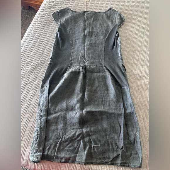 Lina Tomei Linen Dress - Picture 2 of 5